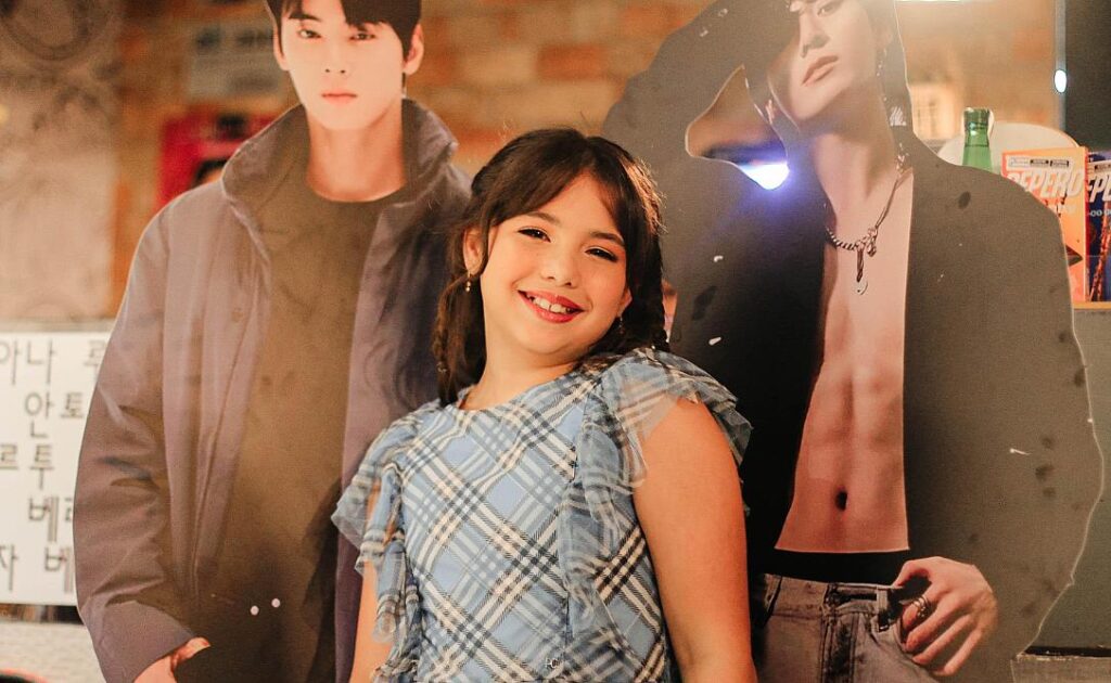 Sophia Eldo : promeut une rencontre sur le thème de la K-pop et du K-drama à Fortaleza Sophia Eldo