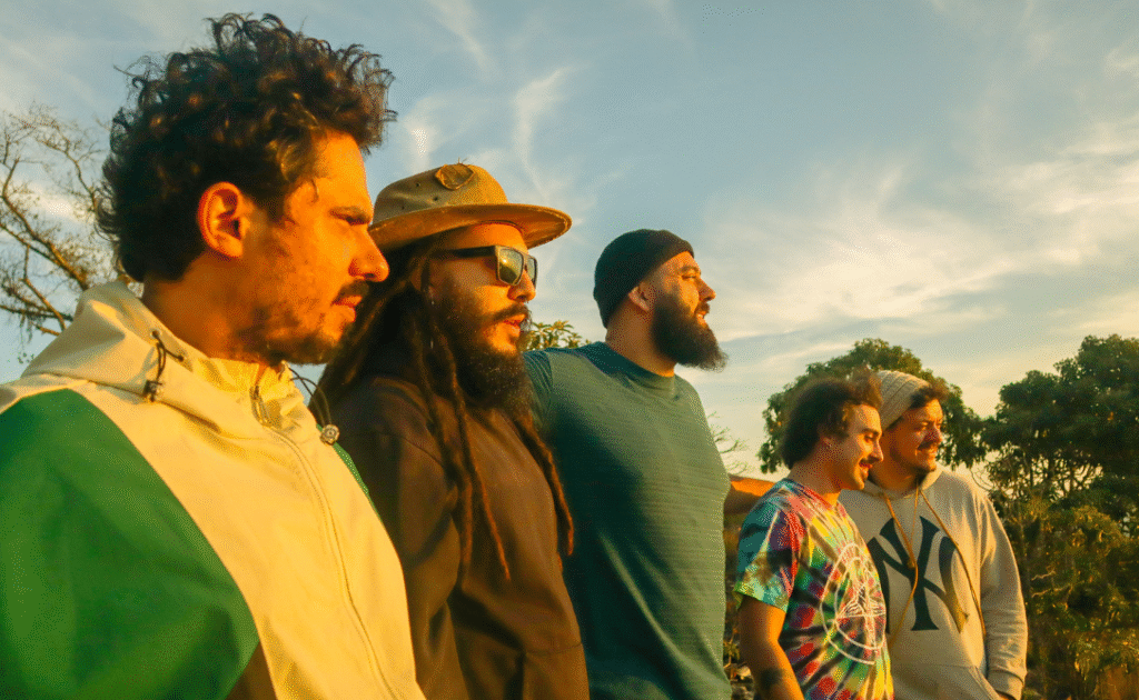 Dona Olga (Paul Domingo)