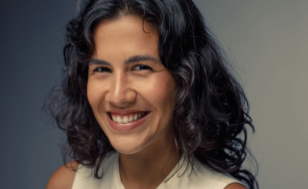 Maria Paula Marini présente la première de la pièce « Il manque quelque chose ici » au Théâtre Domingos Oliveira Maria Paula Marini (Fabio Audi)