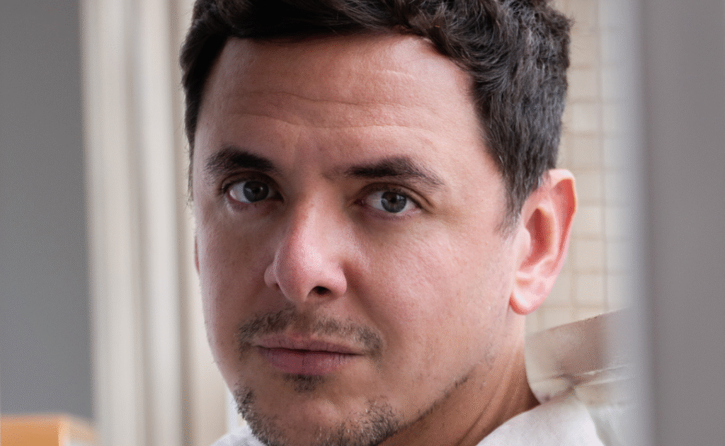 Jorge Luiz Franco Verlindo fait ses débuts avec un roman sur le traumatisme, l’identité et la rédemption Jorge Luiz Franco Verlindo