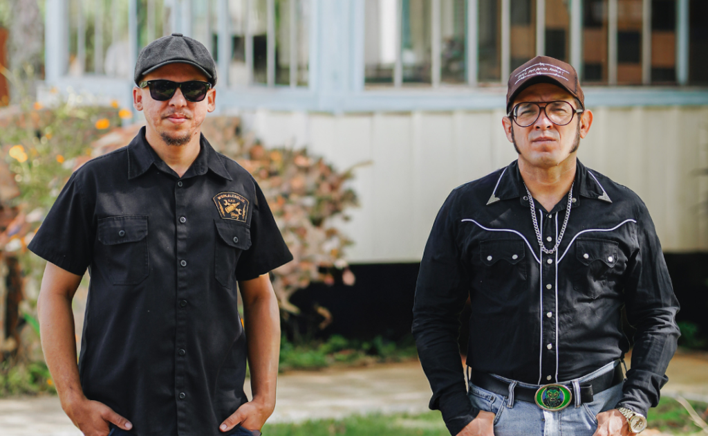 Bob & Brudy ont misé sur le romantisme et la critique bienveillante dans leur single « Jogo do Amor » (Jeu d’amour) Bob & Brudy (BebirdFoto)