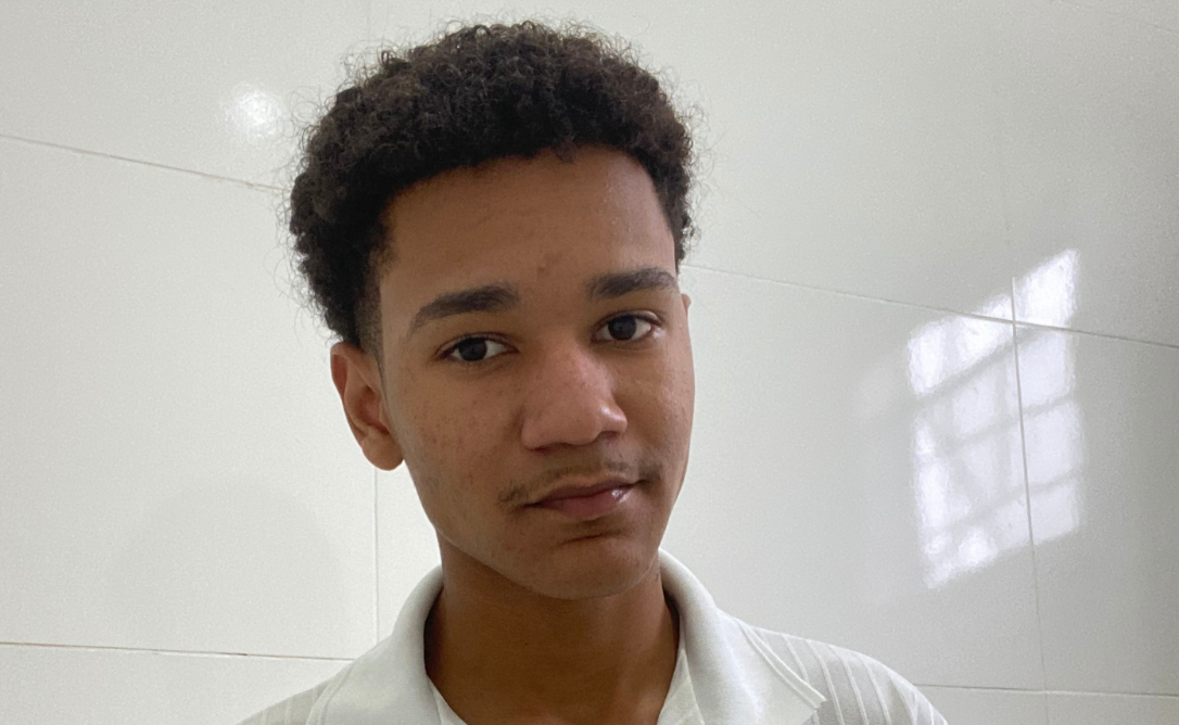 João Souza mise sur une romance sombre et du suspense dans « Wild Hunt – Desire »