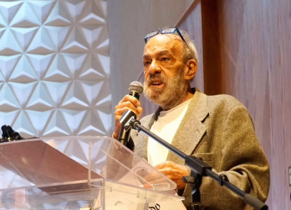 José Koury reçoit le titre d’Ambassadeur culturel de la paix des mains du général Pazuello